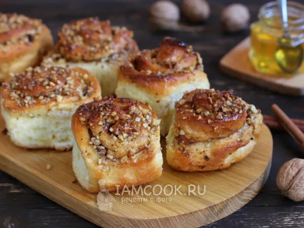 Фото готового блюда: Булочки с медом