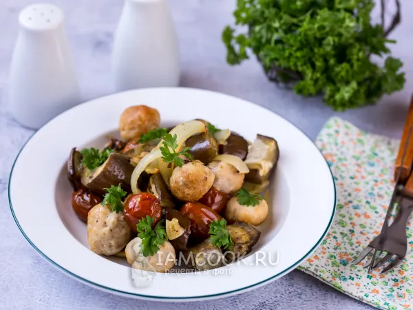 Фото блюда: Фрикадельки с баклажанами