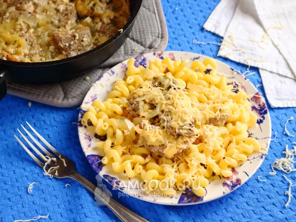 Фото готового блюда: Свинина в сливках в духовке