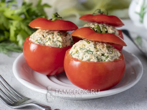 Фото готового блюда: Помидоры, фаршированные сыром и зеленью