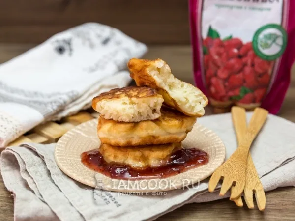 Фото блюда: Пышные оладьи на теплом кефире