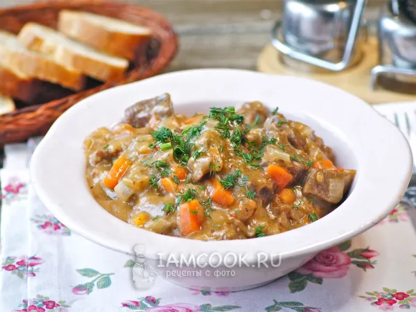 Фото готового блюда: Детский гуляш из говядины