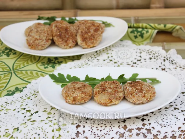Фото готового блюда: Котлеты из лисичек (с чечевицей)