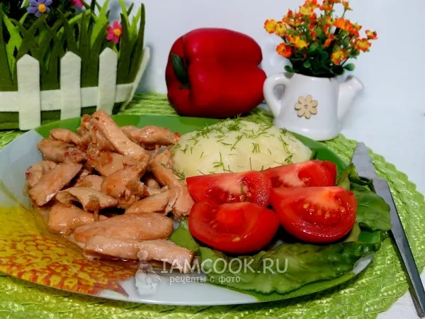 Фото готового блюда: Бефстроганов из куриной грудки