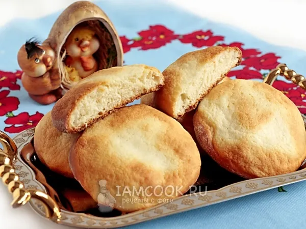 Фото готового блюда: Шаньги со сметаной