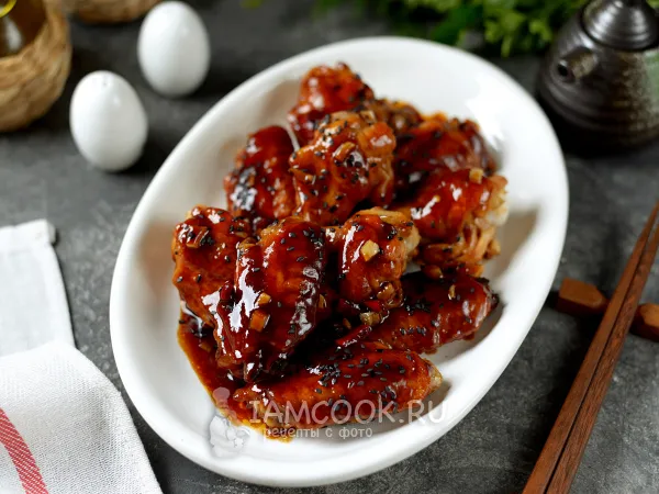 Фото готового блюда: Крылышки в кисло-сладком соусе