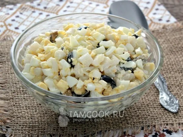 Фото блюда: Салат из кальмаров и мидий