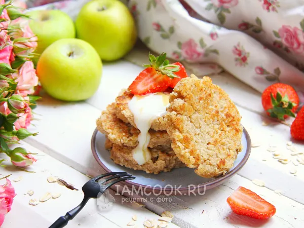 Фото блюда: Постные оладьи с яблоками и овсянкой