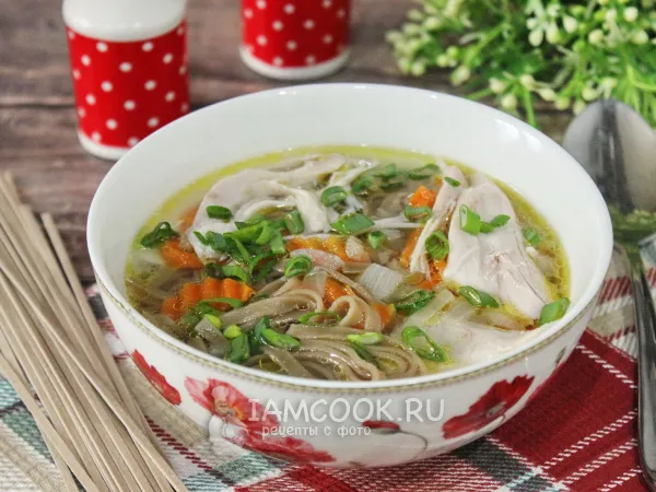 Фото блюда: Куриный суп с гречневой лапшой (собой)