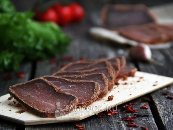 Фото готового блюда: Сыровяленый балык из свинины в домашних условиях