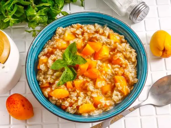 Фото блюда: Овсяная каша с абрикосами