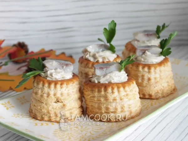 Фото блюда: Тарталетки с сельдью и творогом