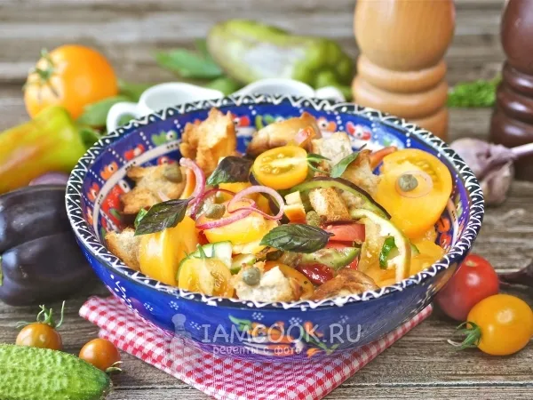 Фото блюда: Итальянский салат «Панцанелла»