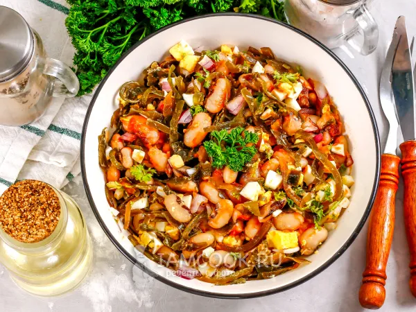 Фото блюда: Салат с фасолью в томатном соусе