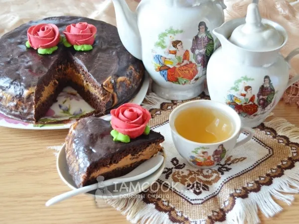 Фото блюда: Простой торт в домашних условиях