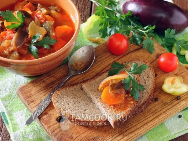 Фото готового блюда: Салат «Десятка» из баклажанов на зиму