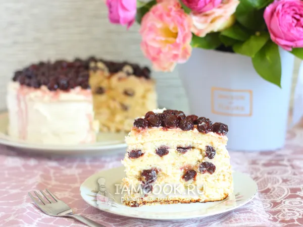 Фото блюда: Торт «Молочная девочка» с вишней