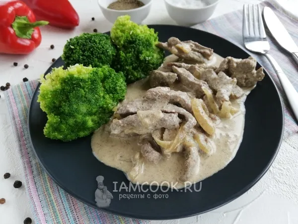 Фото блюда: Свиная печень в сметане