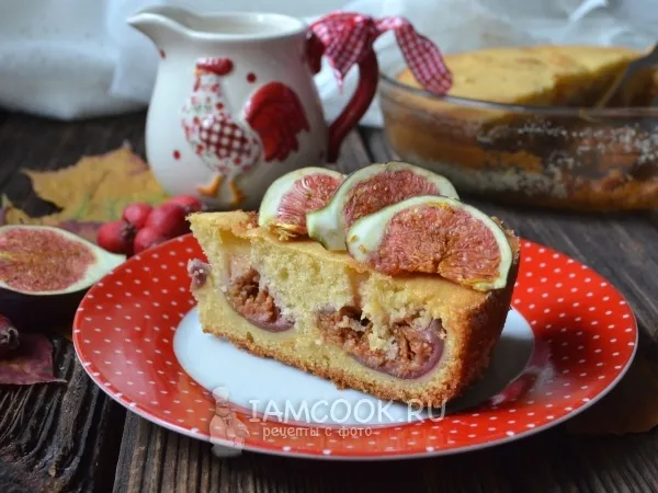 Фото готового блюда: Пирог с инжиром