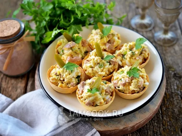 Фото блюда: Тарталетки с печенью трески и плавленым сыром