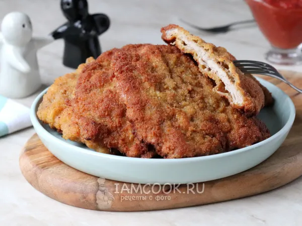 Фото готового блюда: Свиной шницель в мультиварке