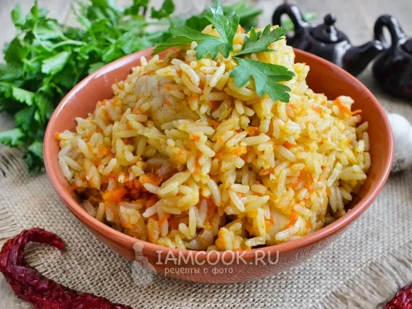 Фото блюда: Рассыпчатый плов с курицей