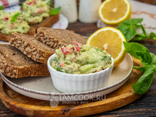 Фото блюда: Паста из авокадо для бутербродов на завтрак