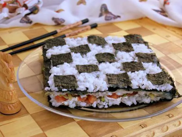 Фото блюда: Суши торт закусочный
