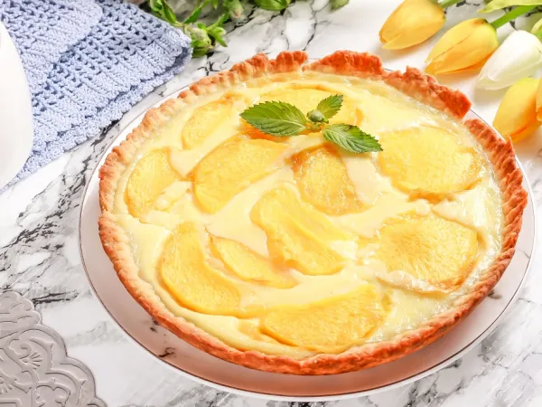 Фото блюда: Пирог с персиками и сметанной заливкой