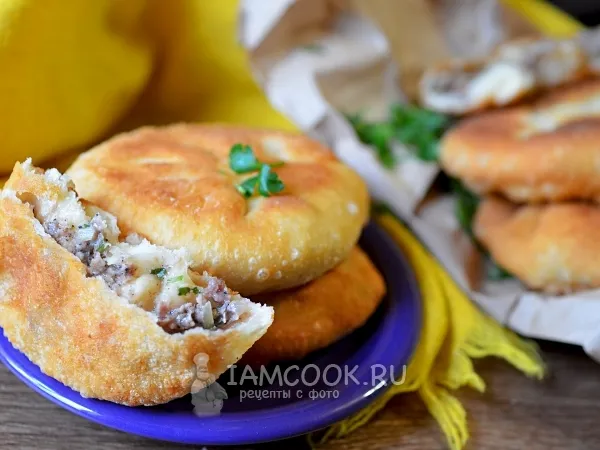 Фото готового блюда: Беляши домашние