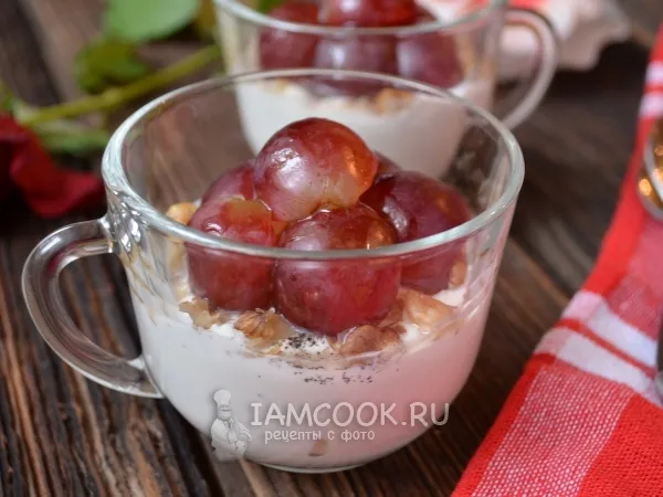 Фото блюда: Закуска из козьего сыра с виноградом