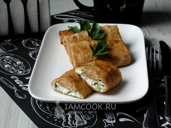 Фото готового блюда: Блины с творогом и сыром