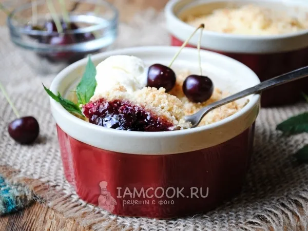 Фото блюда: Вишневый крамбл