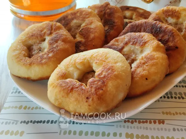 Фото готового блюда: Беляши на заварном тесте