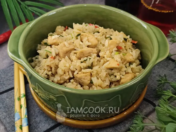 Фото блюда: Жареный рис с курицей терияки