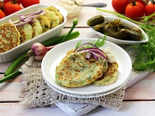 Фото готового блюда: Оладьи из кабачков на простокваше