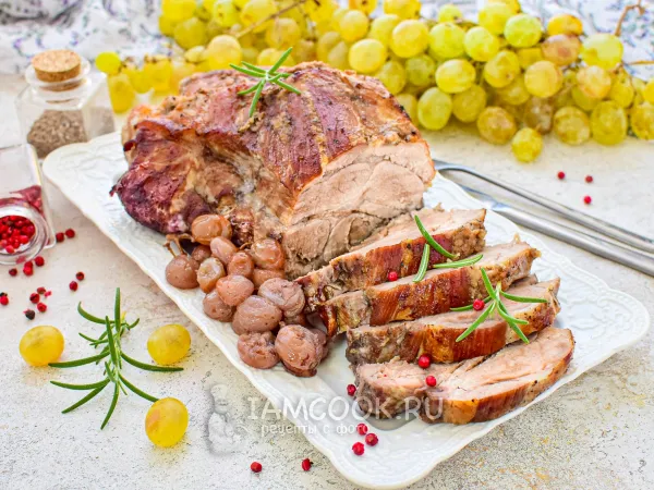Фото блюда: Свинина с виноградом в духовке