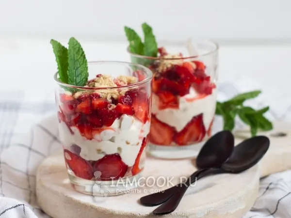 Фото блюда: Трайфл с клубникой