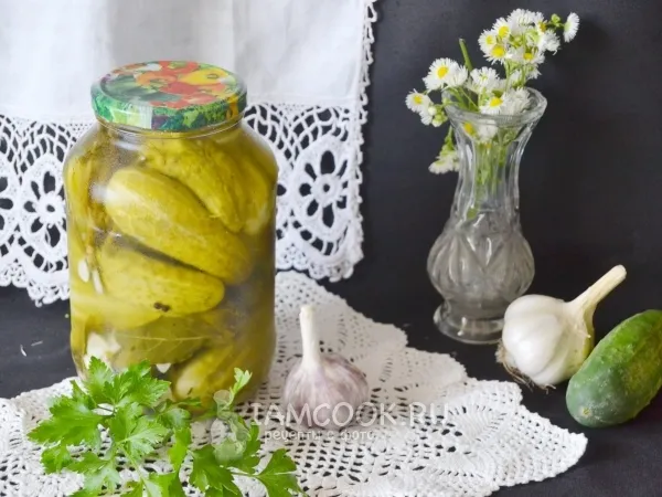 Фото готового блюда: Огурцы маринованные по-болгарски