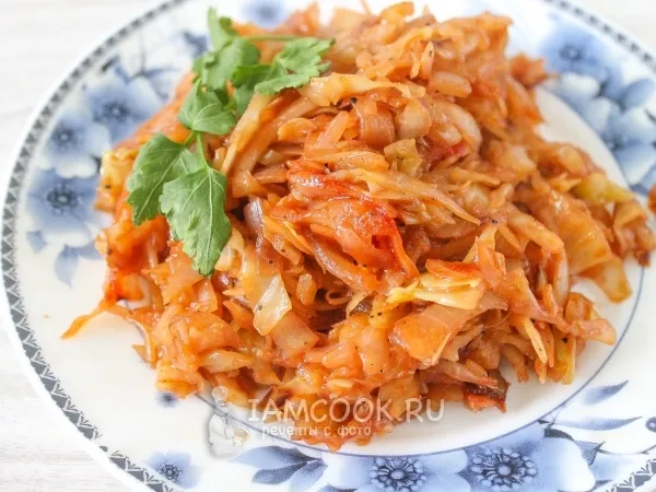 Фото готового блюда: Тушеная капуста с паприкой