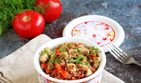 Фото блюда: Курица с гречкой в микроволновке