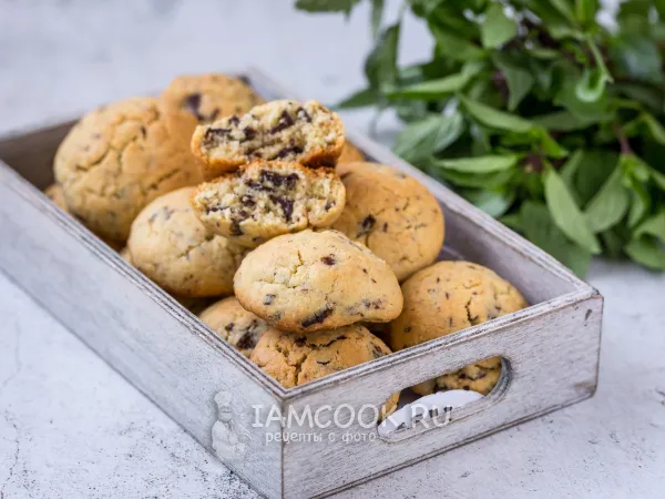 Фото готового блюда: Миндальное печенье с шоколадом