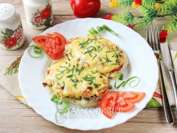 Фото готового блюда: Мясо по-французски с соусом бешамель