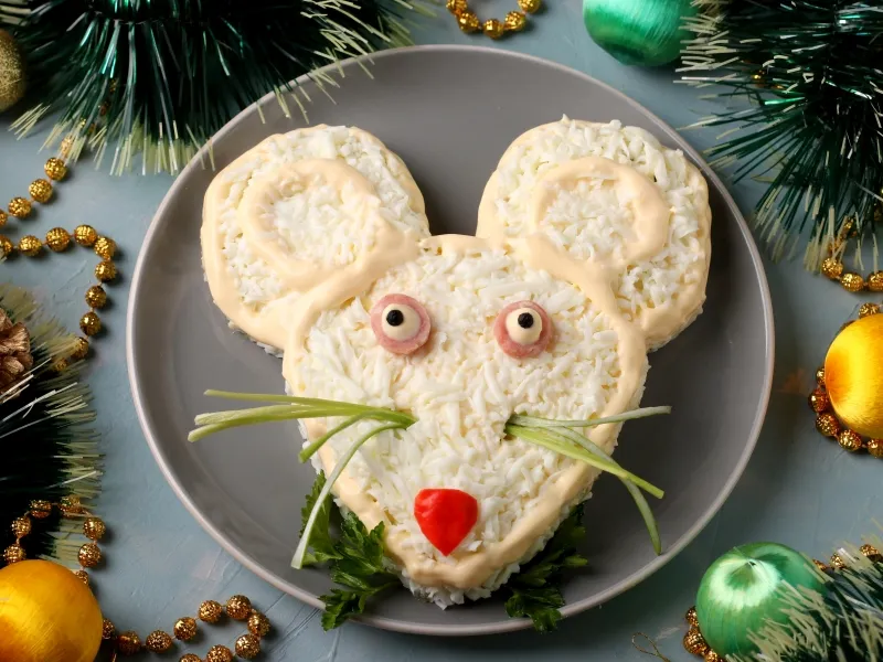 Фото готового блюда: Салат «Мышонок»