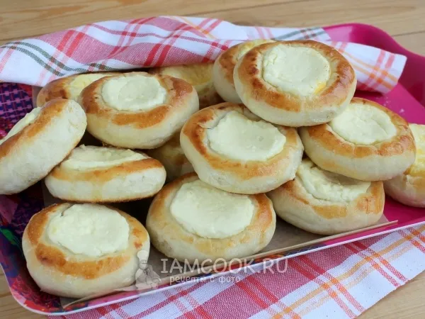 Фото готового блюда: Ватрушки по ГОСТ