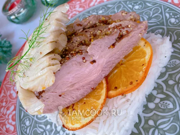 Фото блюда: Индейка запеченная с фенхелем и апельсином под маринадом из французской горчицы с водкой