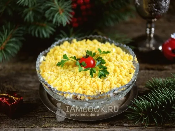 Фото готового блюда: Салат «Австрийский» с сайрой