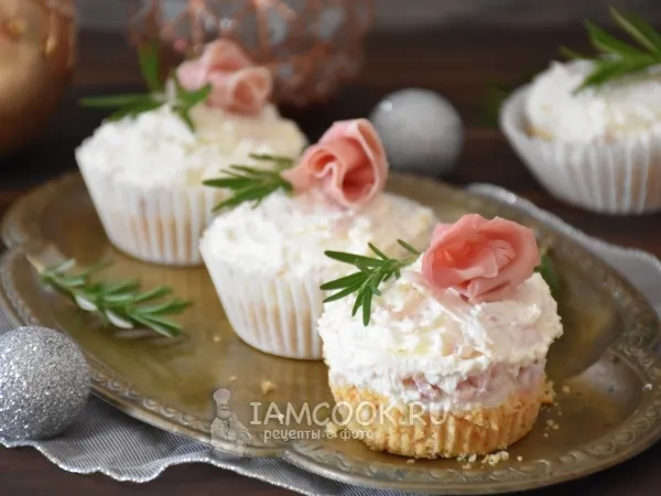 Фото блюда: Порционные закусочные чизкейки с ветчиной
