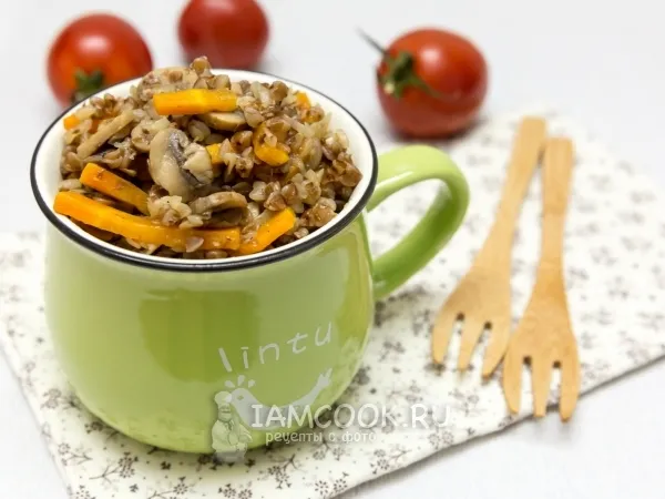 Фото готового блюда: Постная гречка с грибами