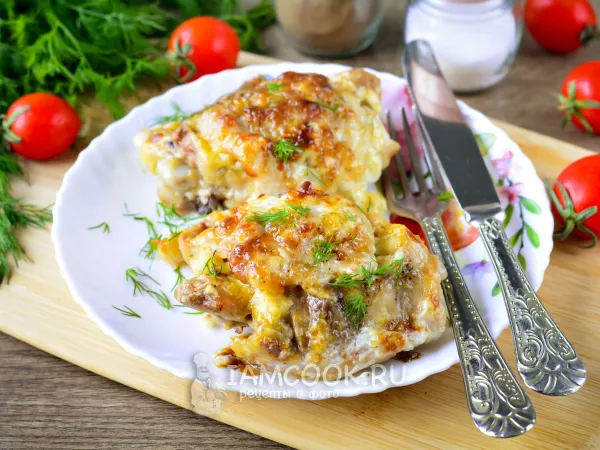 Фото готового блюда: Куриные бедрышки, фаршированные сыром